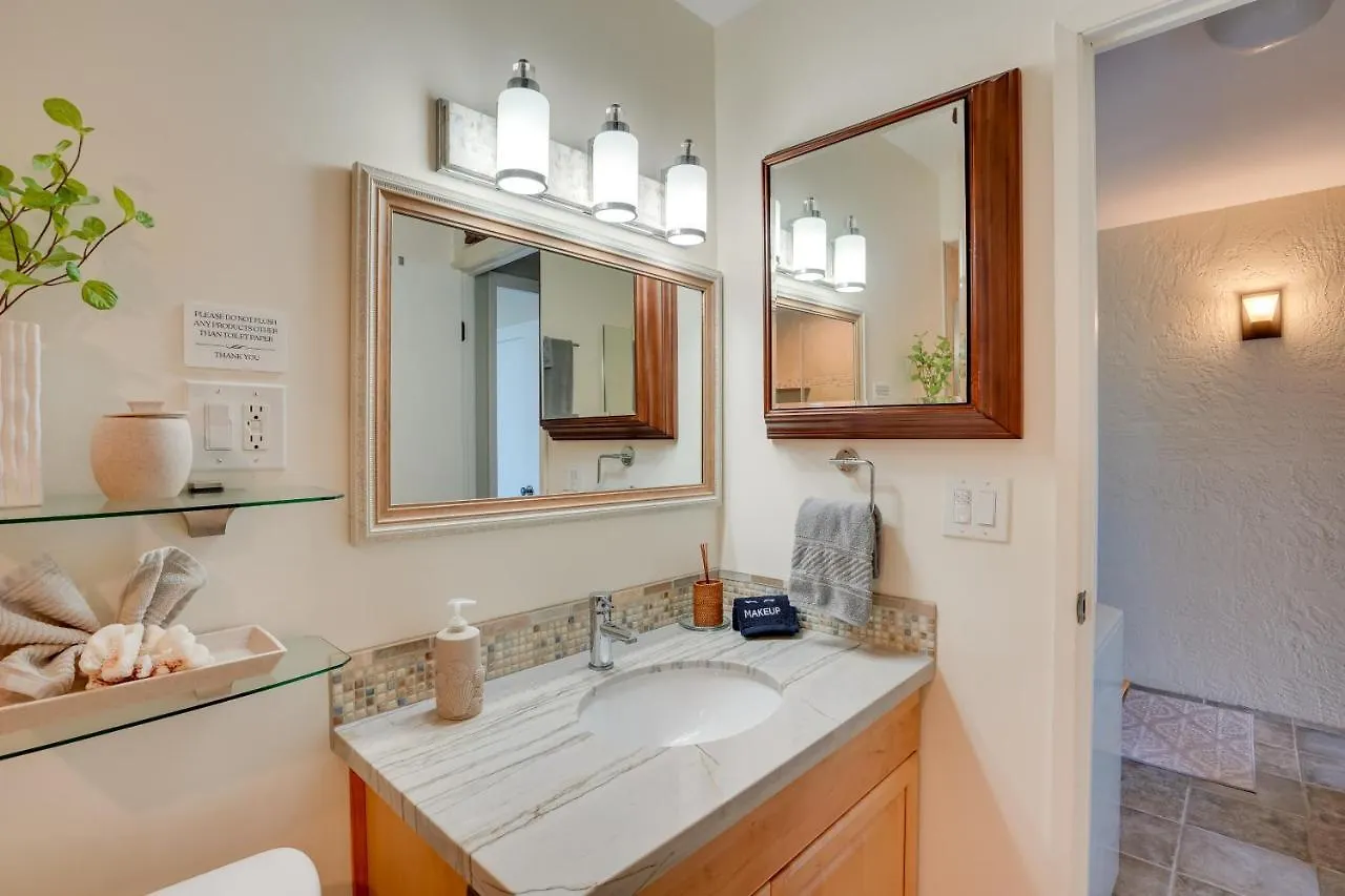 Lejlighed Kailua-Kona Condo With Ocean Views Walk To Beach!